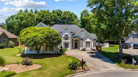 513 Ruby Ln, Canton, GA 30114