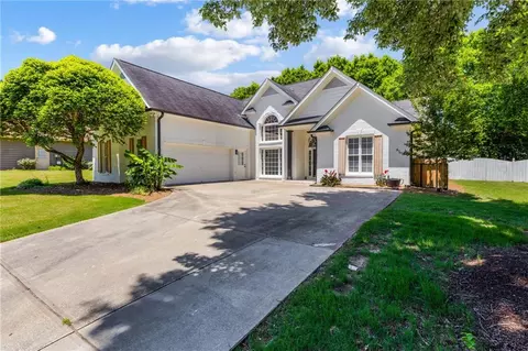 Exterior - 513 Ruby Ln, Canton, GA 30114 photo 9 of 9