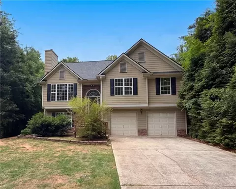 3548 Herren Dr SW, Smyrna, GA 30082
