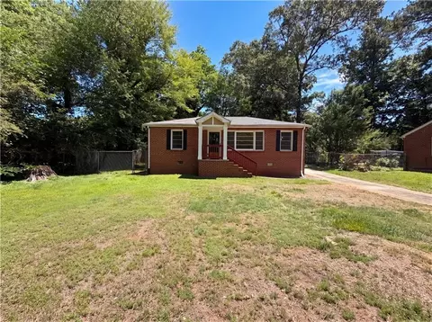 1912 Oak Valley Rd, Decatur, GA 30035