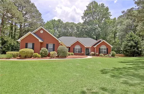 20 Brikdale Ct, Newnan, GA 30265