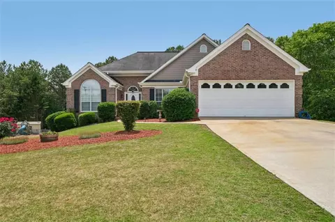 4821 Camden Dr, Conyers, GA 30094