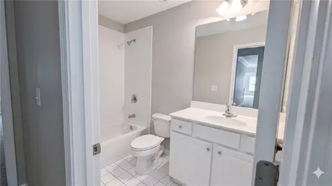 Bath - 1640 Unity Loop, Cumming, GA 30040 photo 3 of 4