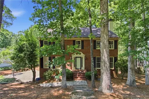 4003 Oakview Ct, Alpharetta, GA 30005