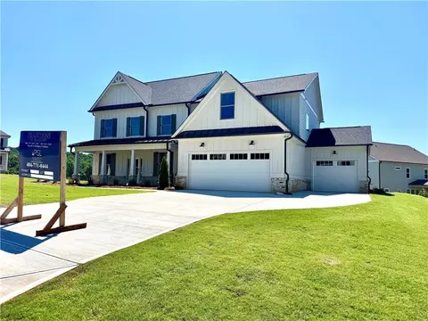 5809 Woodland Park Ct, Jefferson, GA 30549