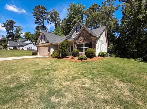 Exterior - 1209 Windstone Dr, Winder, GA 30680 photo 4 of 5