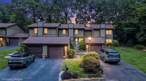 2657 Meadow Ct, Atlanta, GA 30341