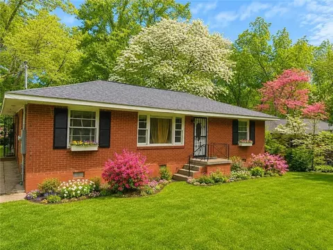 25 Bromack Dr SE, Atlanta, GA 30315