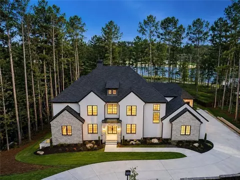241 Traditions Dr, Alpharetta, GA 30004