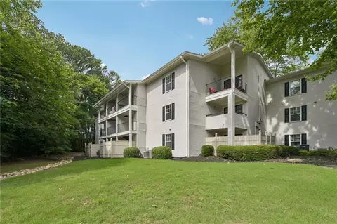 1150 Collier Rd NW #15J, Atlanta, GA 30318