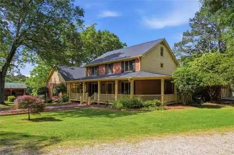 3750 Green Ave, Loganville, GA 30052