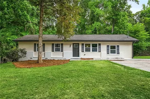 676 Hog Liver Rd, Carrollton, GA 30117
