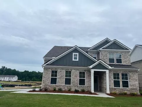 1053 James Madison Ct, Mcdonough, GA 30253