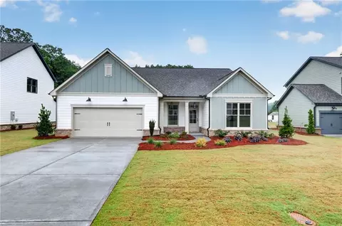 69 Stanley Dr, Winder, GA 30680