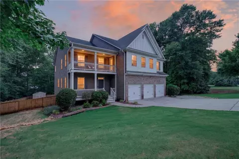 110 Renwick Dr, Senoia, GA 30276