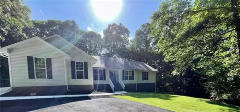 197 Blacks Mill Ct, Dawsonville, GA 30534
