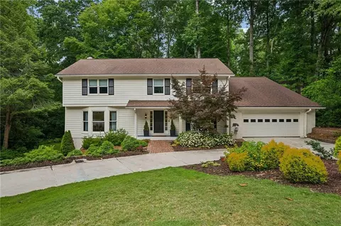 4860 Longchamps Dr NE, Atlanta, GA 30319