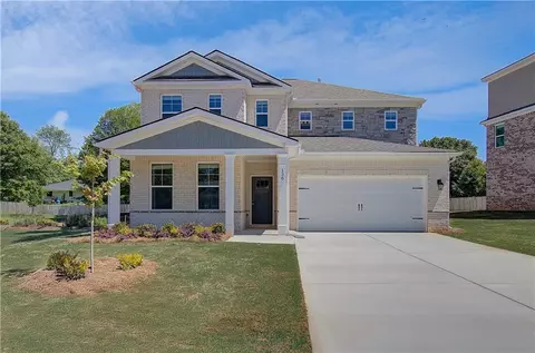 708 Radiant Hollow Ln, Mcdonough, GA 30253