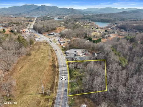 2038 Us Hwy 76, Hiawassee, GA 30546