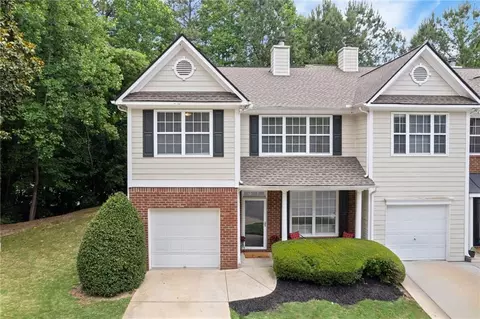 1607 Jackson Trace Ct NW, Atlanta, GA 30318
