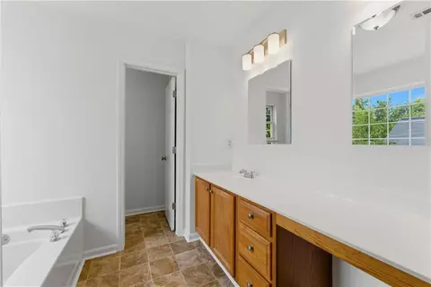 Entry Way - 4055 Springvale Way, Mcdonough, GA 30252 photo 4 of 4