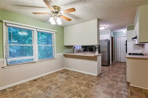 60 Russell Dr, Covington, GA 30014 photo 7