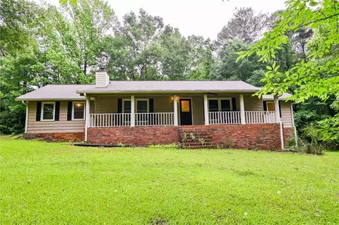 60 Russell Dr, Covington, GA 30014