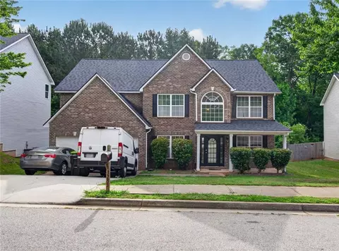 3285 Hunting Creek Pass, Douglasville, GA 30135