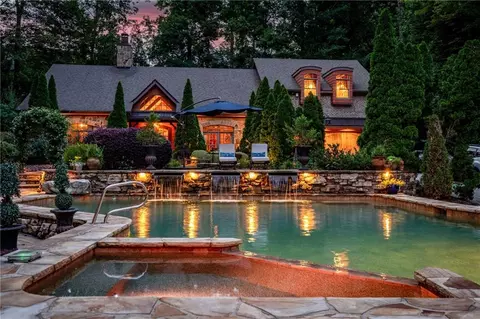 625 Willeo Rd, Roswell, GA 30075