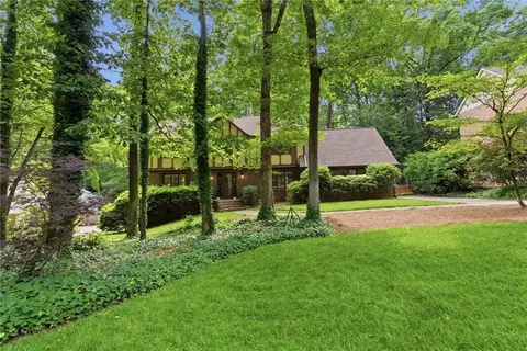 4669 Karls Gate Dr, Marietta, GA 30068