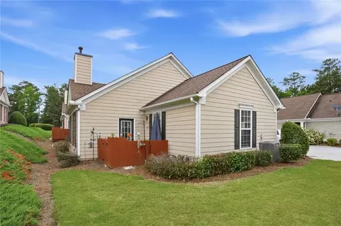 Exterior - 304 Gable Brook Dr, Grayson, GA 30017 photo 3 of 3