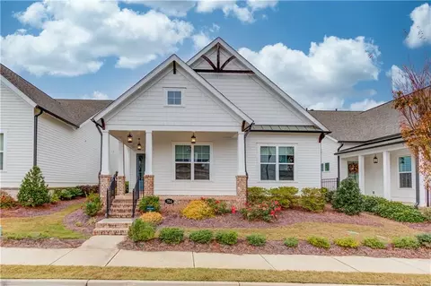 704 Hickory Hollow Walk, Canton, GA 30115