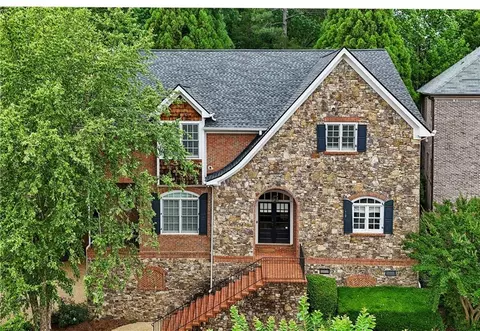 2 Bohler Pt NW, Atlanta, GA 30327