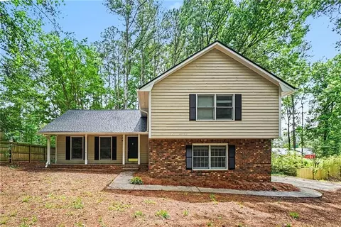 486 Benson Hurst Dr SW, Mableton, GA 30126