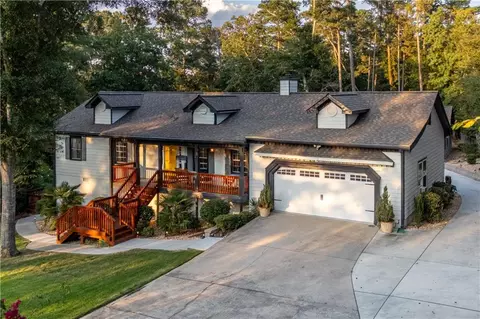 2390 Stone Dr, Lilburn, GA 30047