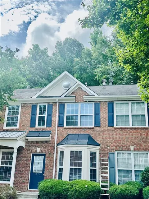 1577 Cove Creek Cir, Norcross, GA 30093