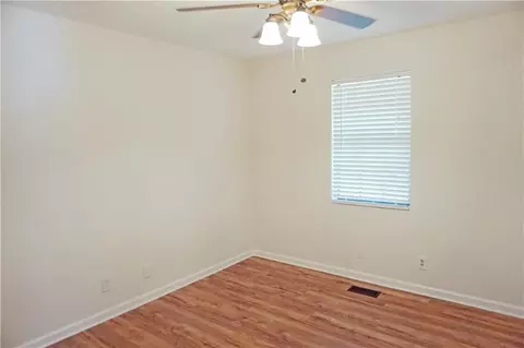 307 6th Ave, Winder, GA 30680 photo 10