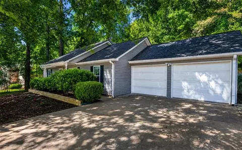 263 Cedars Glen Cir, Villa Rica, GA 30180