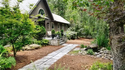 568 N Stewart Ln, Rising Fawn, GA 30738