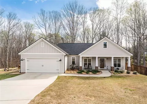 48 Weatherbrooke Ln, Dallas, GA 30157