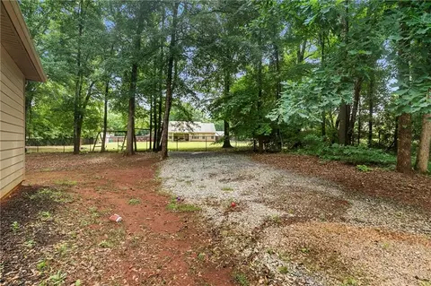 537 Forest Path, Jefferson, GA 30549 photo 45