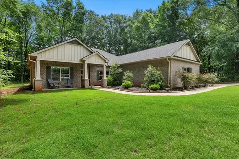 537 Forest Path, Jefferson, GA 30549 photo 2
