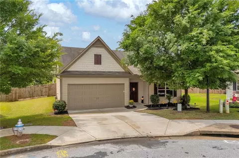 439 Fall Ct, Pendergrass, GA 30567