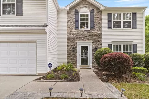 1474 Ivey Pointe Dr, Lawrenceville, GA 30045