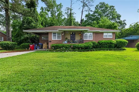 1819 Canterbury Rd, Macon, GA 31206