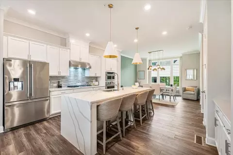 935 Catamaran Ct, Alpharetta, GA 30005