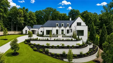 4845 Jett Rd, Atlanta, GA 30327