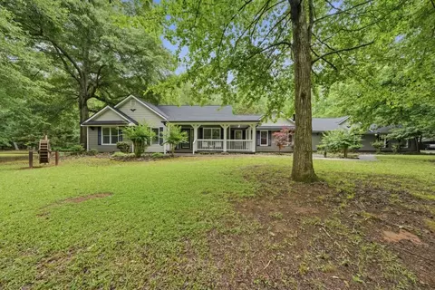 542 Knox Chapel Rd, Social Circle, GA 30025