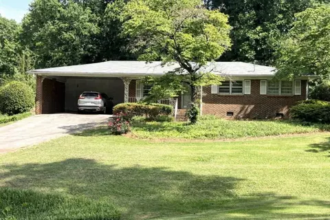 547 Rebecca St, Lawrenceville, GA 30046