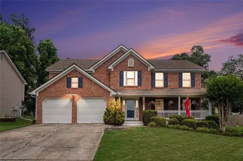 318 Dunagan Chase Dr, Lawrenceville, GA 30045